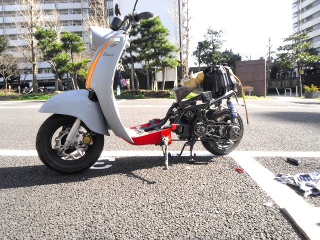 2STビーノ アクシス90エンジン JOGZRフロント - 大阪府のバイク