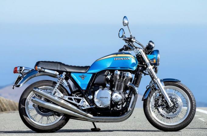 CB1100EXのワイバンクラシック4本出し② - r's gear | バイクブロス