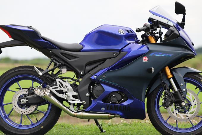 YAMAHA YZF-R15に最高に気持ちイー！走りの マフラーが誕生しました