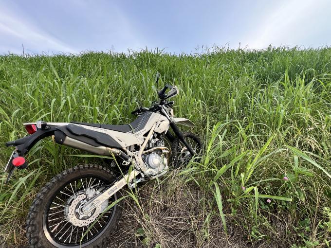 kawasaki KLX230 SHERPA POWERBOX パイプの開発奮闘記　タイでもインドネシアでもなく日本の道を思いっきり気持ちよく走らせた〜〜〜い！　