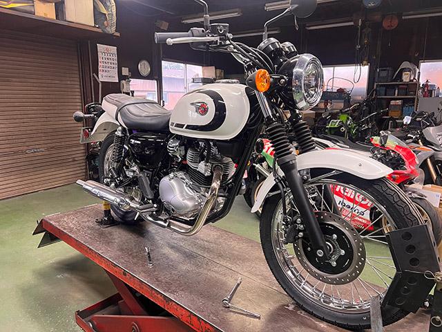 紆余曲折ありましたが　なんか色々アイデアが浮かんできましたので　ぼちぼち　Kawasaki　W230 のマフラー開発再開します！