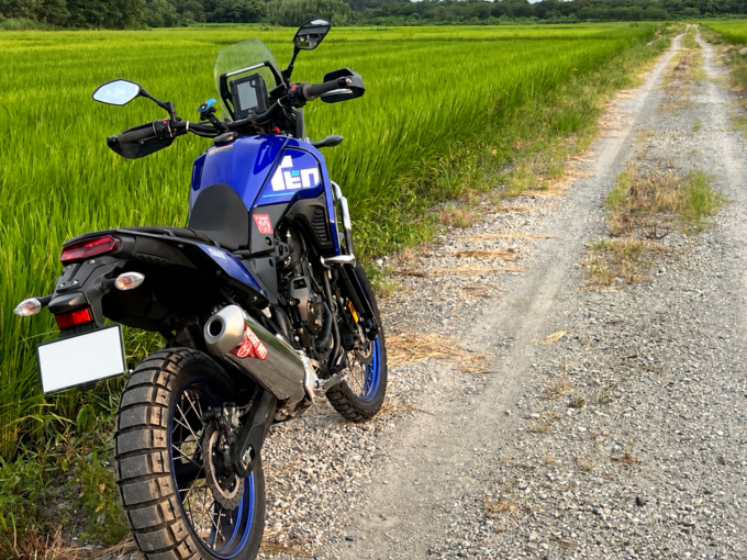 YAMAHA 2022~ Tnere700 に今度はがれ場のスタートでもなんだかほっと安心する　不思議なマフラーDESERTBOX開発開始！