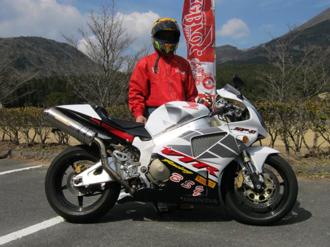 2024 値下げ‼️ホンダ VTR1000SP2 程度良好な希少車 改造多数で8耐好きにはたまらないスーパーバイクです