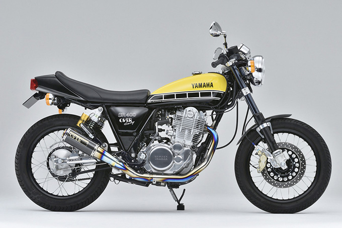 燃料噴射仕様のSR400に対応した ダートトラッカー風のマフラー ROAD