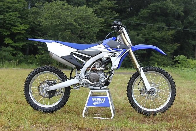 ヤマハ Yz250f 14 モトクロスレーサーの新しい姿がそこにある 試乗インプレ レビュー オフロードバイクならバイクブロス