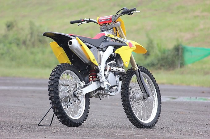 スズキ RM-Z250（2014） – 独自スペックを盛り込んだコンペティションマシン 試乗インプレ・レビュー オフロードバイクならバイクブロス