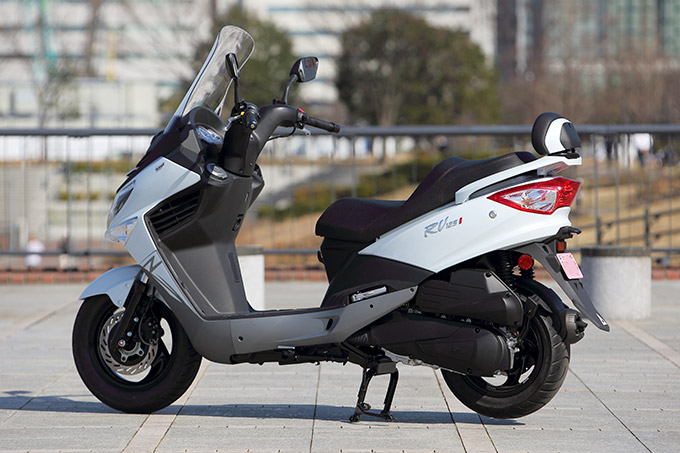 SYM RV125i（2017-） – ワンランク上の風格が漂うビッグな125cc