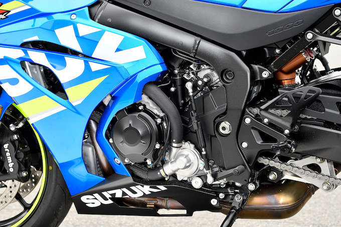 欧州・国内仕様のGSX-R1000Rを試乗してマシンの良さを再確認 試乗インプレ・レビュー バイクブロス