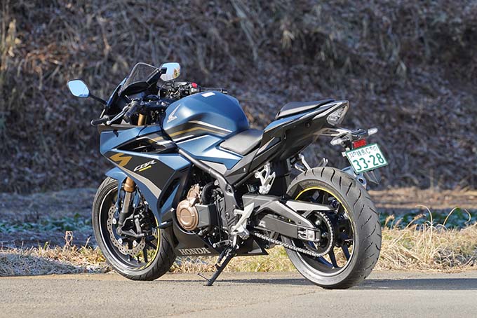 ホンダ CBR400R 試乗記】高級感と扱いやすさを併せ持つスポーツモデル 