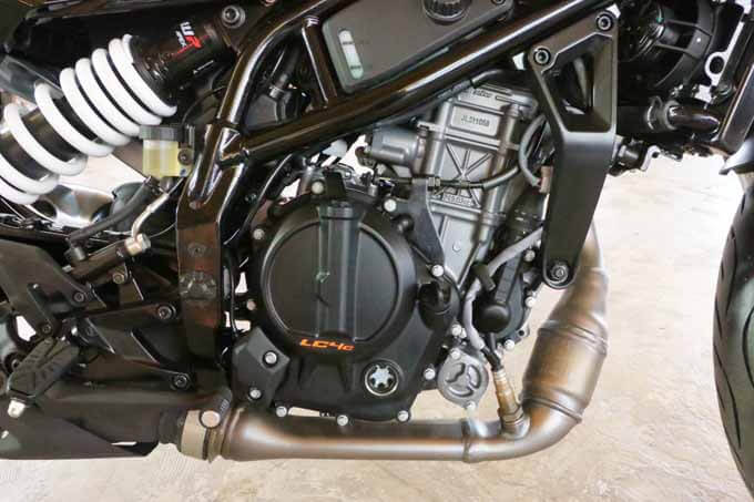 【KTM 250 デューク 試乗記】よりパワフルに、扱いやすく進化したスモールDUKEの売れ筋モデル 11画像