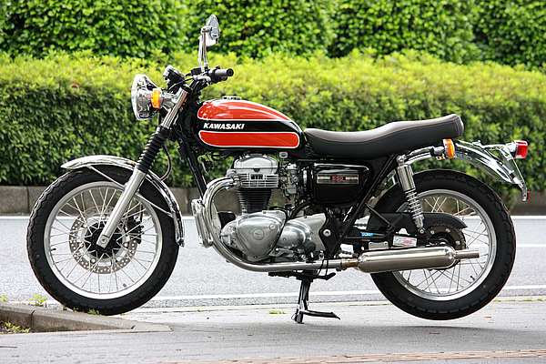 Page3】KAWASAKI W1SA REPLICA 特集記事 バイクブロス