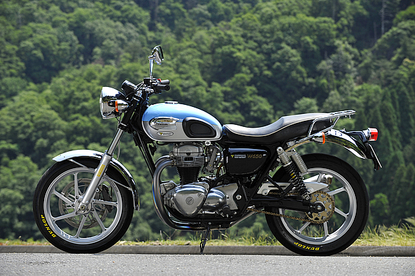 Page4】COMPLETE W650 STAGE-I 特集記事 バイクブロス