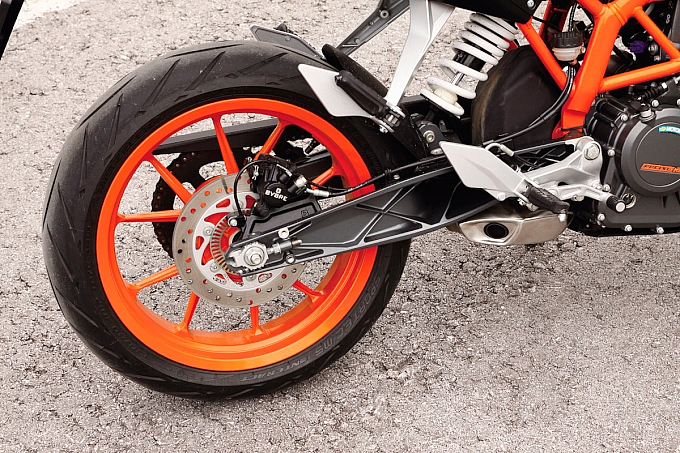 ニューモデルインプレッション KTM 390 DUKE「この１台で世界が広がる