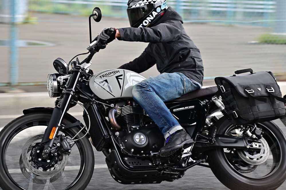 【WESCO ZIGZAG×TRIUMPH SCRAMBLER 1200X】ウエスコ初のトレッキングブーツ「ジグザグ」＆トライアンフの本格スクランブラー「スクランブラー1200X」 03画像