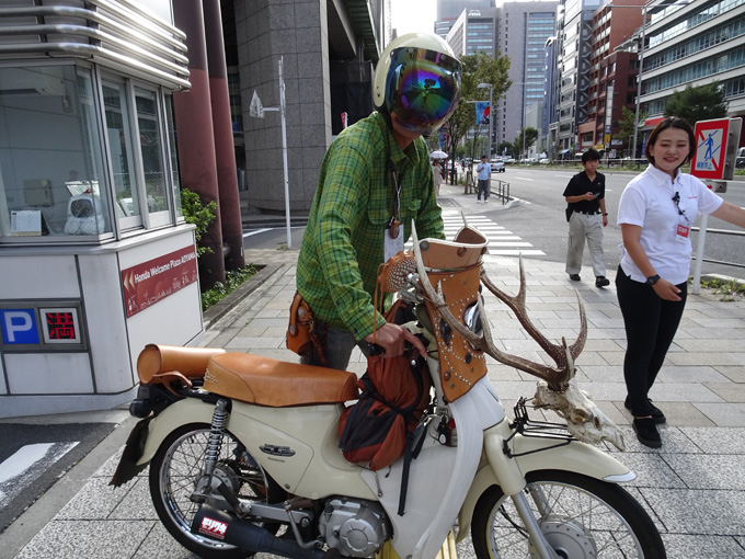 ゆるカブ第百十四回 一期一会のカブと31人 カフェカブ青山 松本よしえのゆるカブdays 原付 ミニバイクならバイクブロス