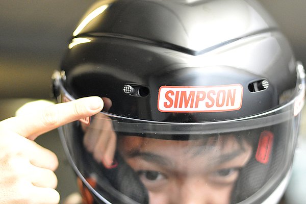 SIMPSON ダイアモンドバック バイク用品インプレッション バイクブロス 
