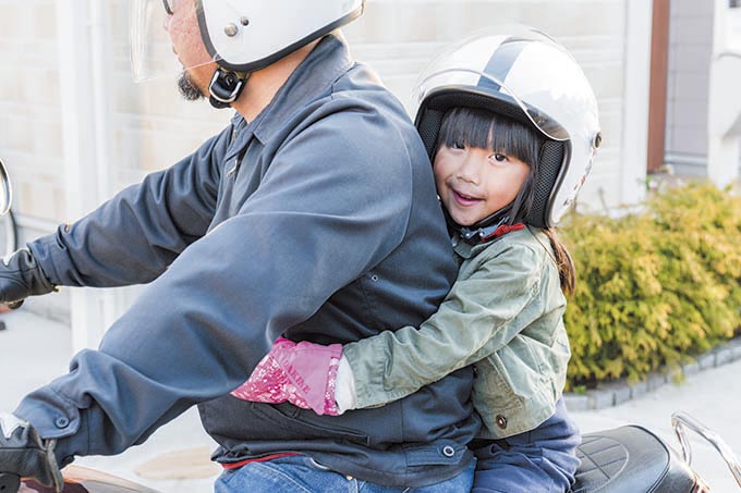 キッズヘルメットを手に入れて子どもと2人で思い出作りしよう バイク用品インプレッション バイクブロス マガジンズ
