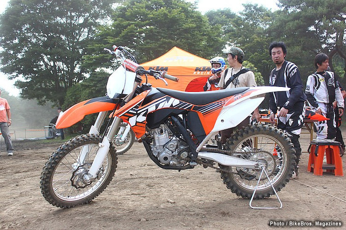 KTM2012年オフロードモデルプレス向け試乗会でお披露目 フォトTOPICS