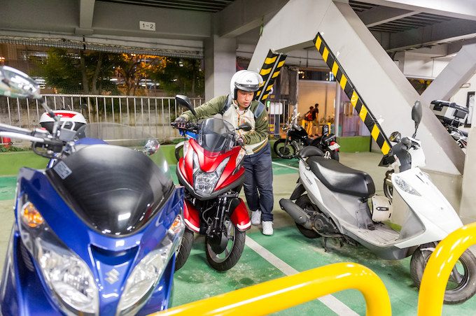 ヤマハ トリシティを乗りつくす その2 買い物の足として使ってみた の巻 トピックス 原付 ミニバイクならバイクブロス