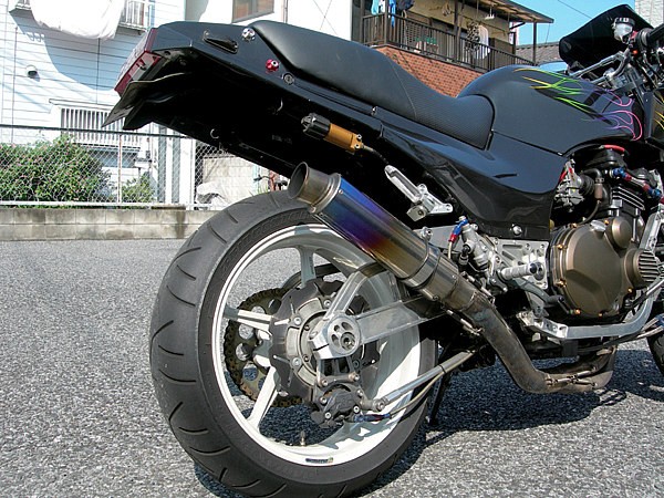 カワサキ GPZ900R プロが造るカスタム バイクブロス