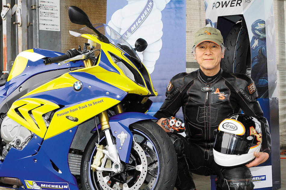 MICHELIN POWER RSは応答性の良さと温度レンジの広いグリップが魅力！ バイクブロス